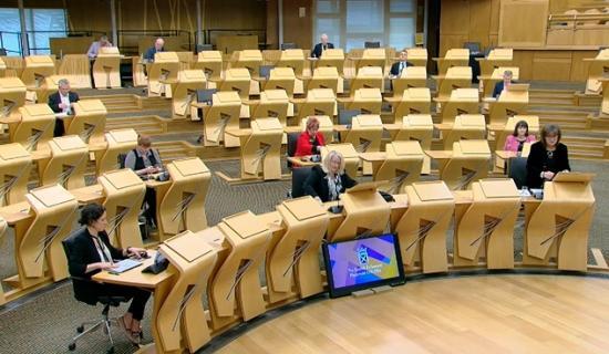 Photograph of Coronavirus Covid-19 - Vaccines And Testing Programmes: Health Secretary's Statement - 23 December 2020