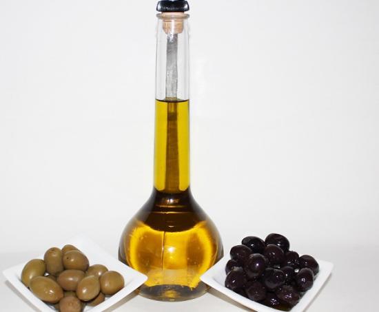 Photograph of Extra Virgin Olive Oil: Why It's Healthier Than Other Cooking Oils