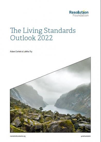 Photograph of Britain Faces The Biggest Income Squeeze In Generations As Ukraine Conflict Pushes Inflation Towards 40-year Highs
