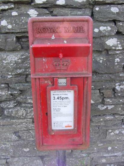 Photograph of Voters reminded to make their vote count