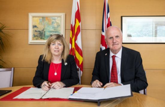 Photograph of UK And Guernsey Strike Landmark Reciprocal Healthcare Deal
