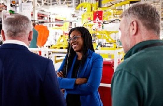 Photograph of Business And Trade Secretary Launches Landmark Plan For Uk Advanced Manufacturing Backed By £4.5bn In Autumn Statement