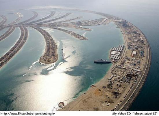 Photograph of New Islands Are Being Built At Sea - But They Won't Help Millions Made Homeless By Sea-level Rise