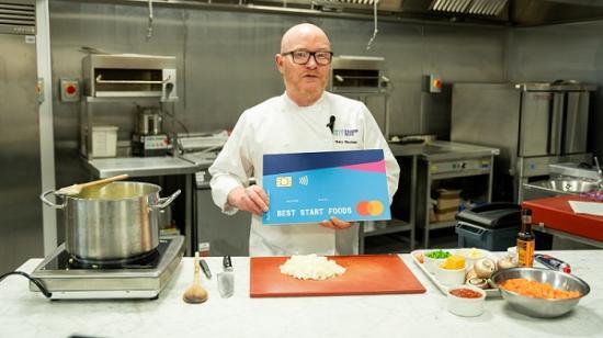 Photograph of National Chef Backs Food Payment Push