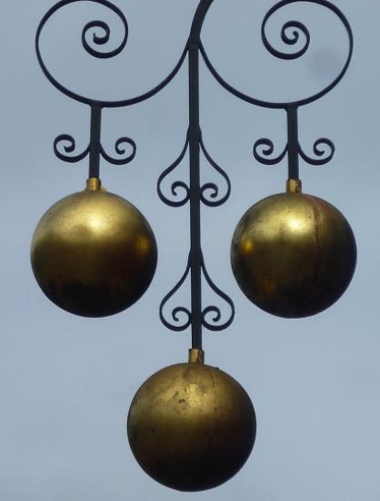 Photograph of Pawnbroker Profits In The UK Are Up - The Industry Has Been A Constant Through History For People In Poverty