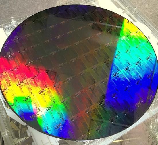 Photograph of Next generation computer chips could process data at the speed of light - new research