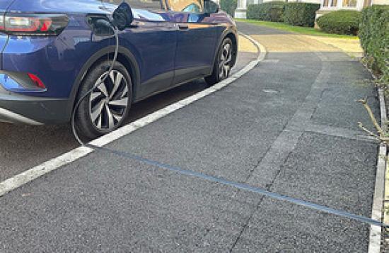 Photograph of Government looks to slash red tape to make charging electric vehicles at home easier
