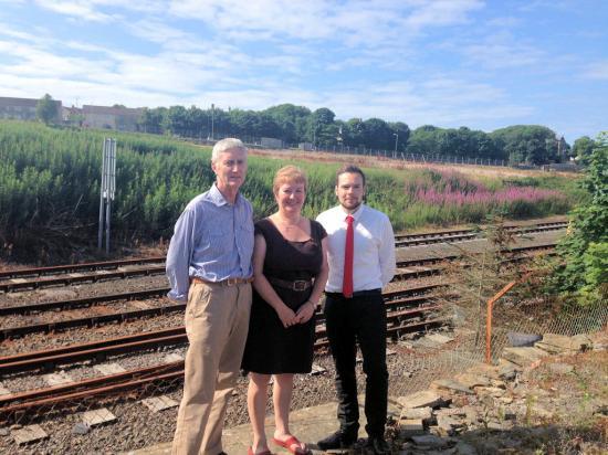 Photograph of Rhoda Grant MSP Tells Tesco to Take Action  