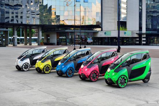 Photograph of Toyota ultra-compact electric vehicles run in French urban mobility project 