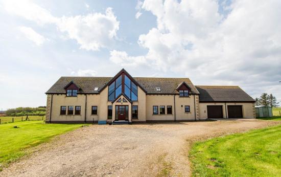 Photograph of Knockfarrie House
